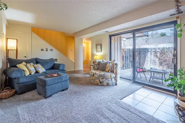 7995 E Mississippi AVE #F4, Denver, CO 80247