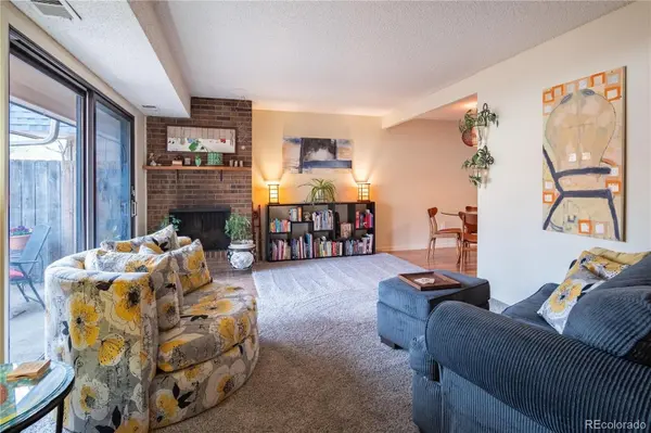 7995 E Mississippi AVE #F4, Denver, CO 80247