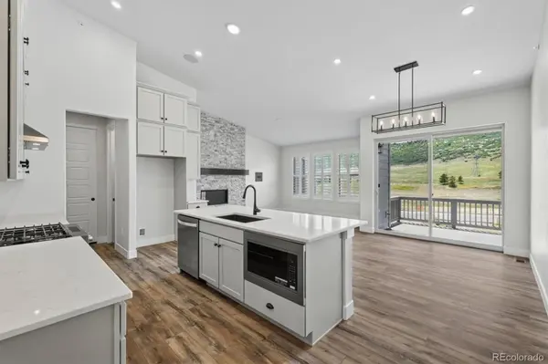 11841 Canyon AVE, Littleton, CO 80127