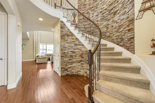 17812 W 83rd PL, Arvada, CO 80007