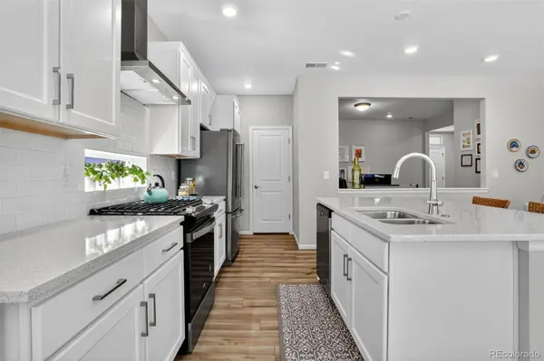 5136 N Quemoy CT, Aurora, CO 80019