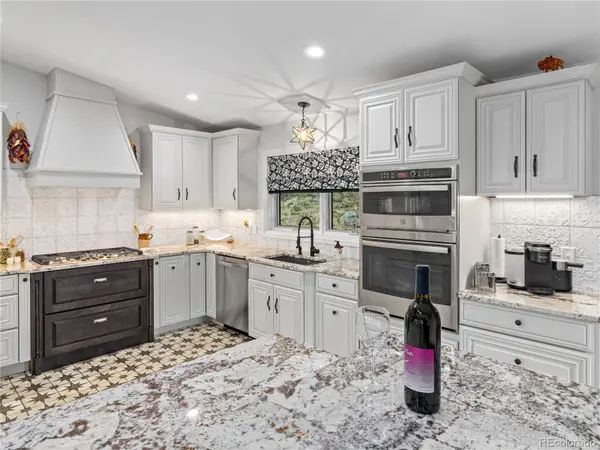 1267 Upper Venner RD, Estes Park, CO 80517