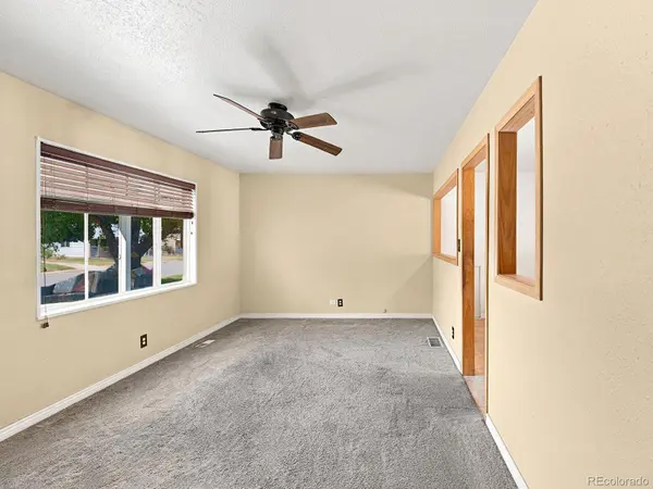 6460 Glencoe Street, Commerce City, CO 80022