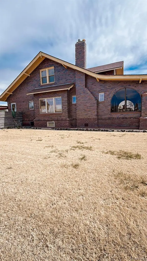 204 W Ash ST, Walsh, CO 81090