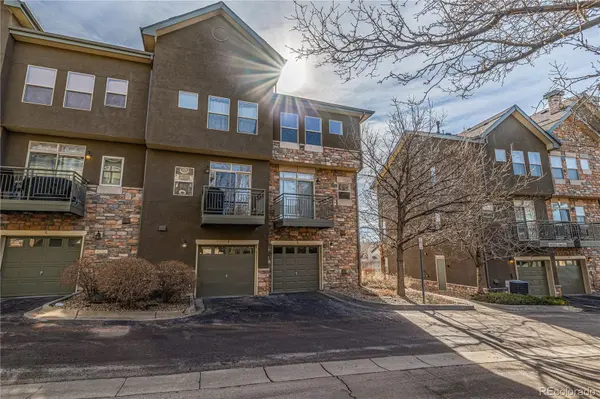 18766 E Yale CIR #A, Aurora, CO 80013