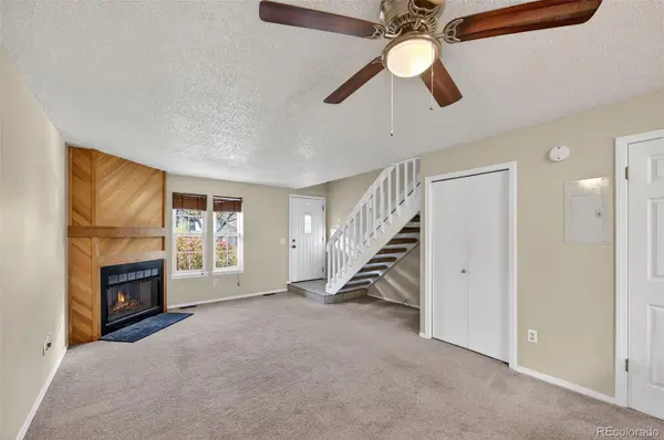 1218 S Flower CIR #C, Lakewood, CO 80232
