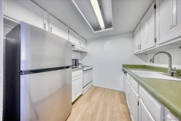 1150 Golden CIR #511, Golden, CO 80401