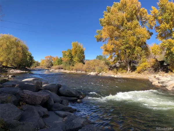 130 W Sackett AVE #F, Salida, CO 81201