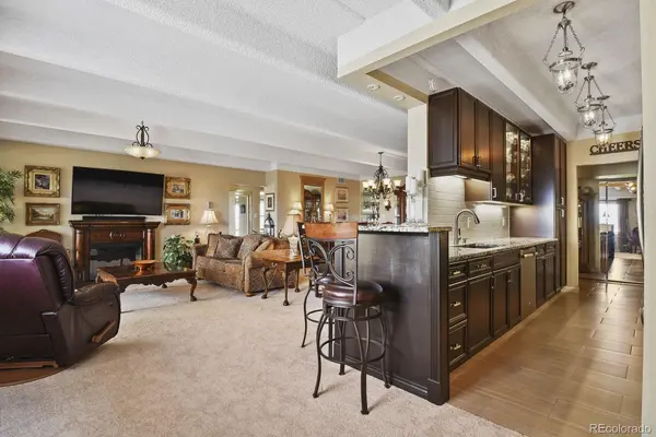 7877 E Mississippi AVE #807, Denver, CO 80247