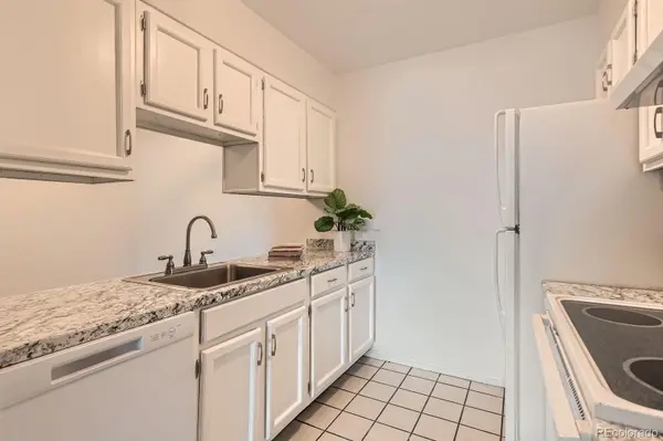 7665 E Eastman AVE #111A, Denver, CO 80231
