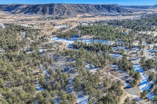 1371 Grayhawk PL, Larkspur, CO 80118