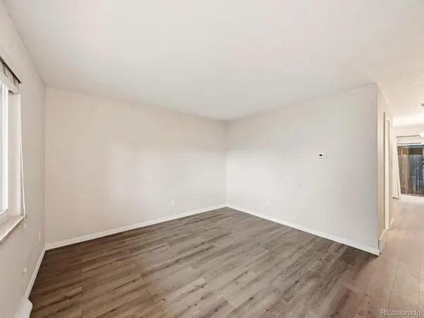 11454 W 17th PL, Lakewood, CO 80215