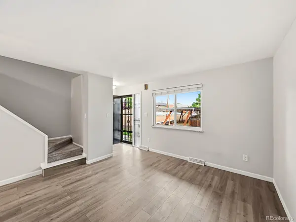 11454 W 17th PL, Lakewood, CO 80215