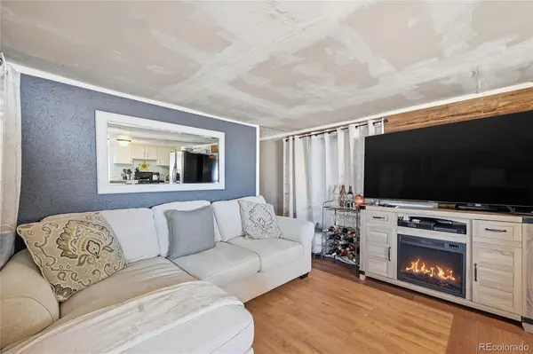 5250 W 53rd AVE, Arvada, CO 80002
