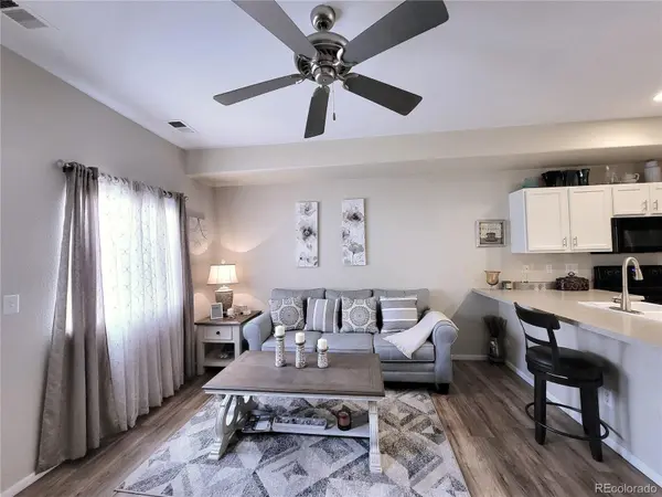 2245 Coronado Pkwy #B, Denver, CO 80229