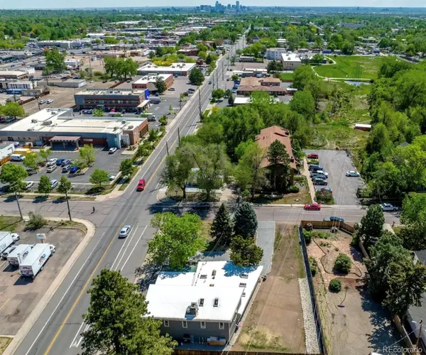 8800 W 14th AVE, Lakewood, CO 80215