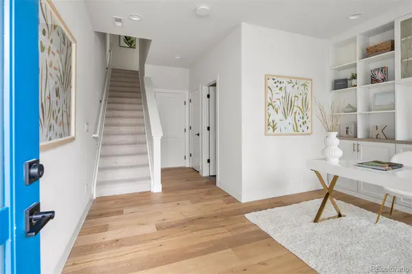 888 S Valentia ST #16-102, Denver, CO 80247