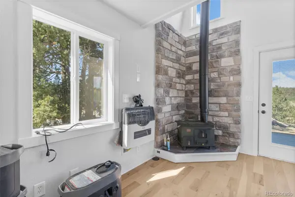 64 Carbine RD, Jefferson, CO 80456