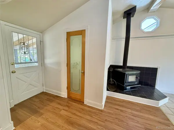 1865 S Ivory CT, Aurora, CO 80017