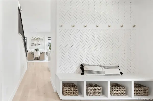 3255 S Clermont ST, Denver, CO 80222