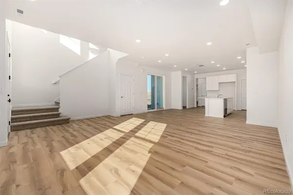 2631 E 102nd PL, Thornton, CO 80229