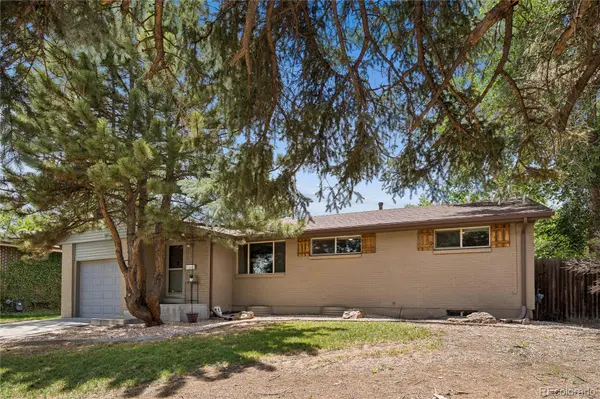 1521 S Carr ST, Lakewood, CO 80232