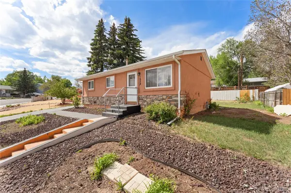 1924 Mccooke DR, Colorado Springs, CO 80910
