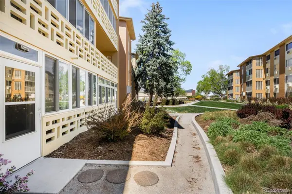 9655 E Center AVE #8A, Denver, CO 80247