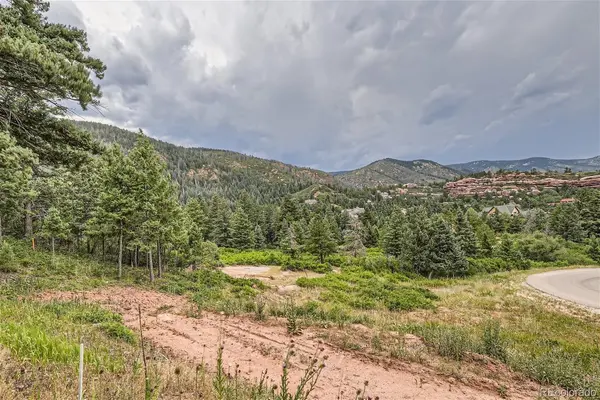 7100 Fox CIR, Larkspur, CO 80118
