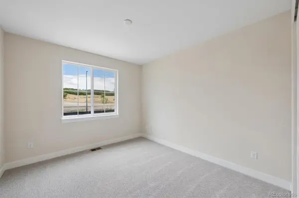 5725 Pleasant View DR, Castle Rock, CO 80108