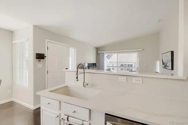 3855 Canyon Ranch RD #202, Highlands Ranch, CO 80126