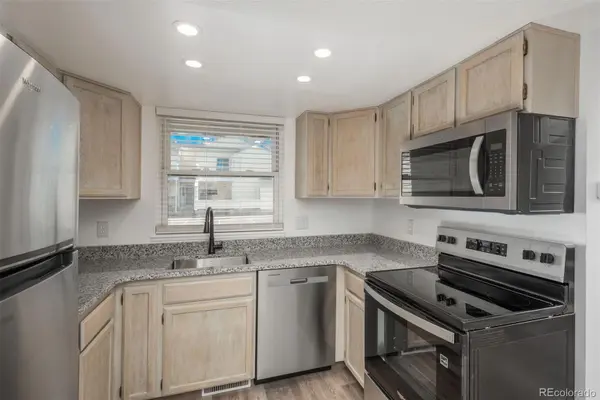 961 S Pitkin CT, Aurora, CO 80017