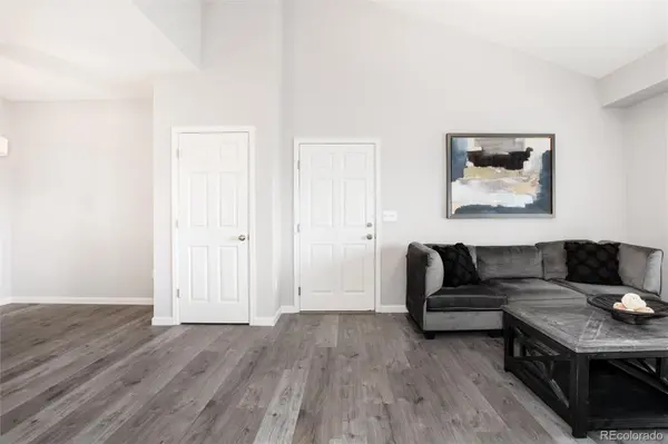 15700 E Jamison DR #8-305, Englewood, CO 80112