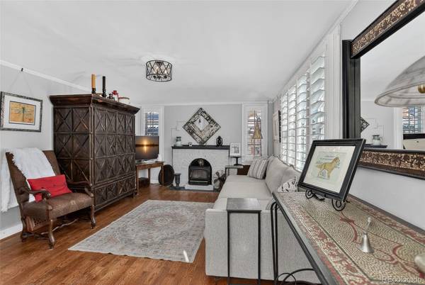 725 S Grant ST, Denver, CO 80209