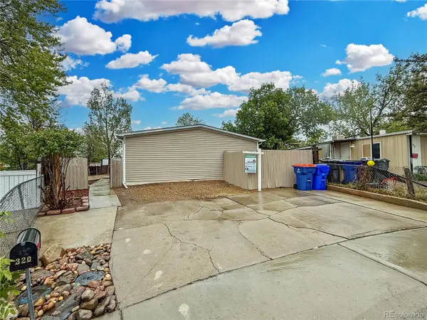 320 Glen Ayre ST, Dacono, CO 80514