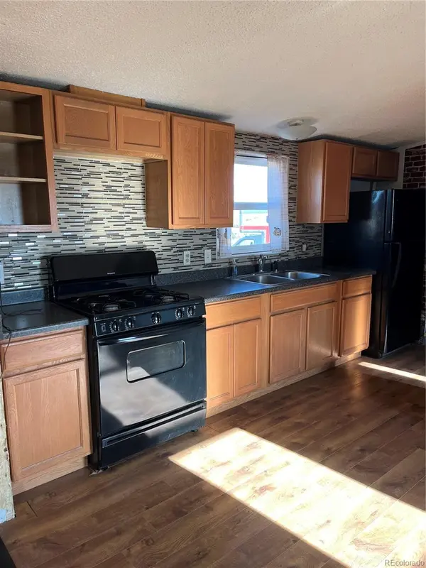 452 Agate LN, Alamosa, CO 81101