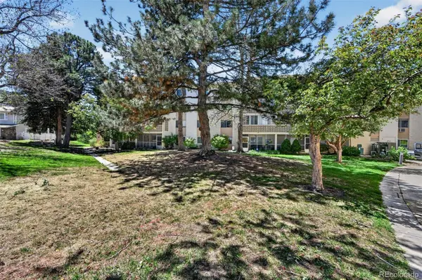 3184 S Heather Gardens WAY #408, Aurora, CO 80014