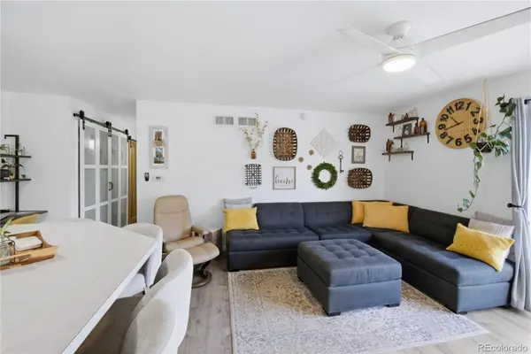 1250 S Monaco Street Pkwy #12, Denver, CO 80224