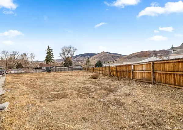 300 N Columbine ST, Golden, CO 80403
