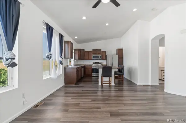 5571 Killarney ST, Denver, CO 80249
