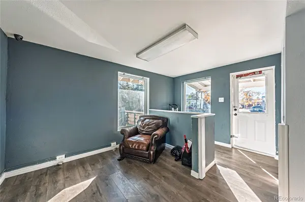 2532 S Broadway, Denver, CO 80210
