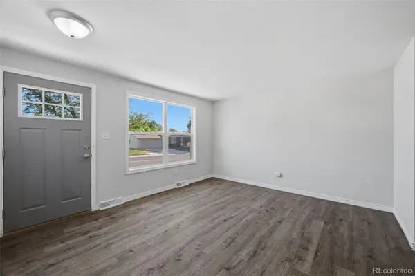 6160 W 77th PL, Arvada, CO 80003