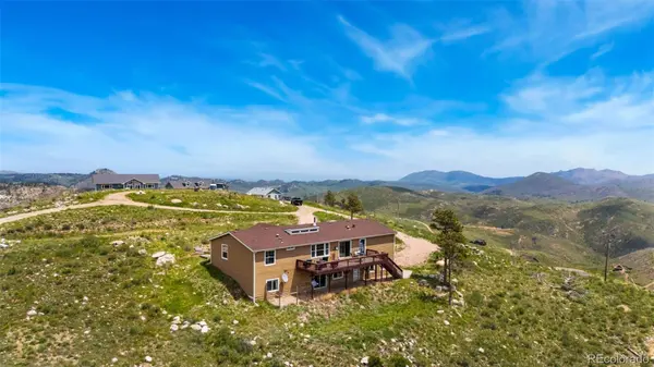 132 Singing Pines CT, Livermore, CO 80536