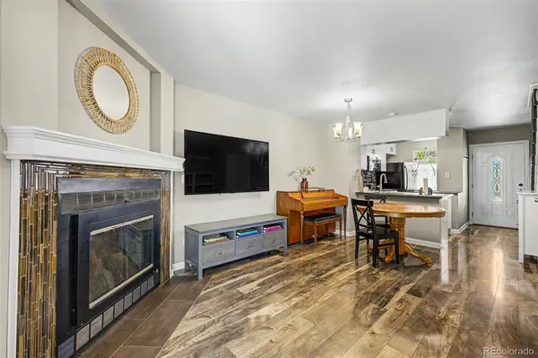 8198 S Columbine CT, Centennial, CO 80122