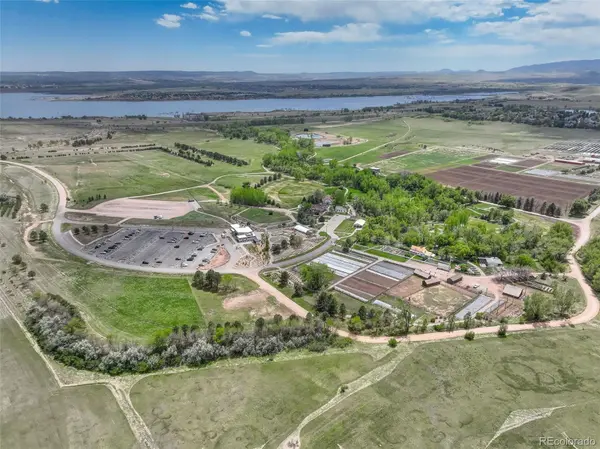 9108 W Vandeventor DR, Littleton, CO 80128