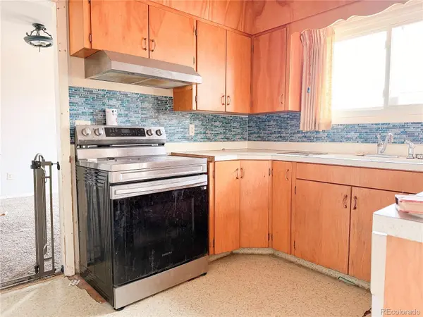 162 Fordham CIR, Pueblo, CO 81005