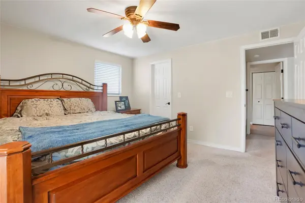 10273 E Peakview AVE #D202, Englewood, CO 80111