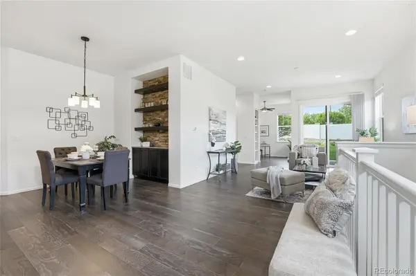 6907 W Jewell DR, Lakewood, CO 80227
