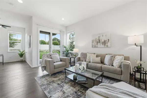 6907 W Jewell DR, Lakewood, CO 80227