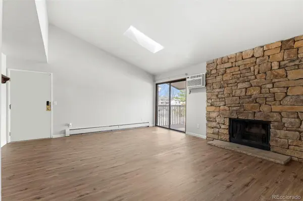 381 S Ames ST #F305, Lakewood, CO 80226